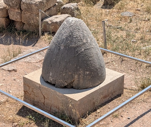 Omphalos-Kultstein in Delphi